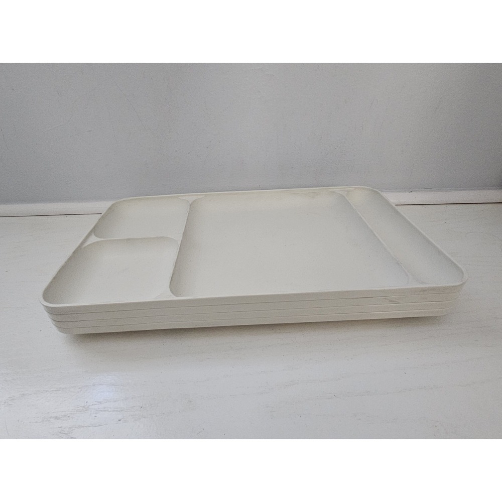 Lot Of‎ 4 Vintage Tupperware Divided Food Dinner Lunch Trays 1535 Almond 15"x9"